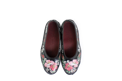 rosamosa black rubber handpainted pink rose flower slippers