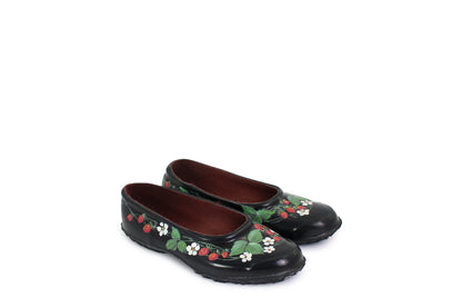 rosamosa black rubber handpainted strawberry slippers