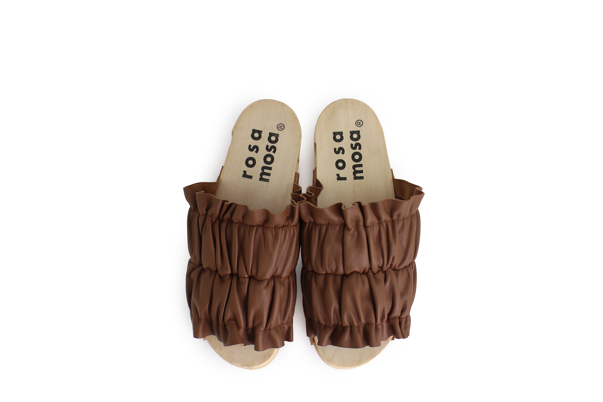 rosamosa chloe brown leather wrinkle wooden clog