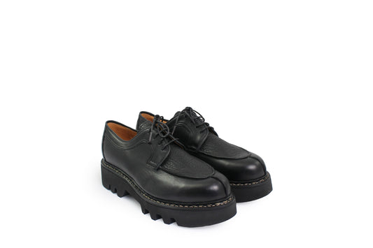 Delemont Shoes + Nero / Apron Cloudy